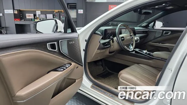 Kia K8 K8 Hybrid — Фото автомобиля 14