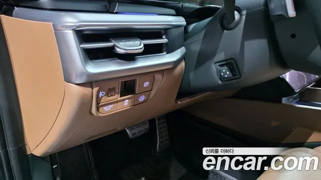 Hyundai Grandeur GN7 — Фото автомобиля 18