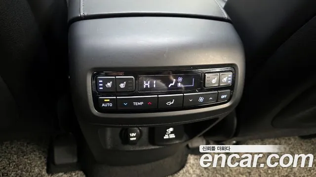 Hyundai Palisade Palisade Бензин 3.8 2WD — Фото автомобиля 17