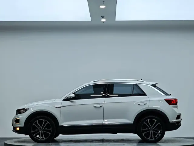 Volkswagen T-Roc — Фото автомобиля 5