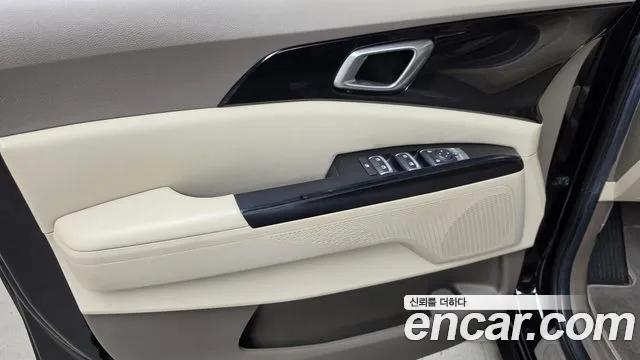 Kia Carnival 4th Gen — Фото автомобиля 13