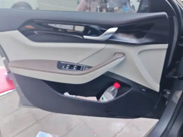 BYD Qin PLUS — Фото автомобиля 7