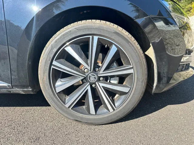 Skoda Superb — Фото автомобиля 8