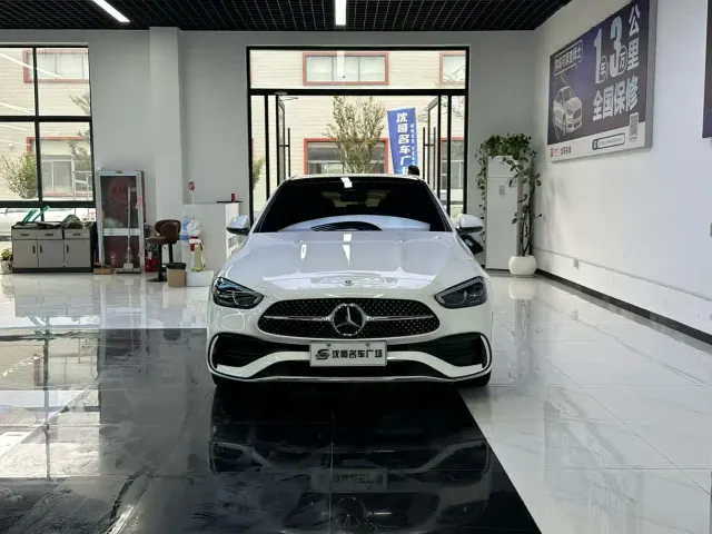 Mercedes-Benz C-Class — Фото автомобиля 2