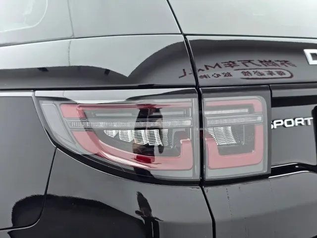 Land Rover Discovery Sport — Фото автомобиля 9