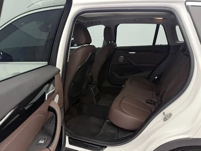 BMW X1 — Фото автомобиля 15