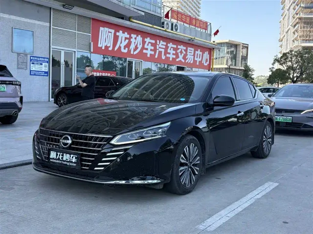 Фотография автомобиля — Nissan Teana
