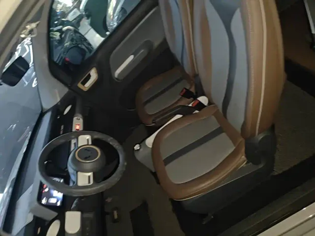 Wuling Hongguang Mini EV — Фото автомобиля 14