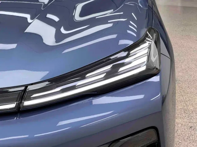 Geely Galaxy Starship 7 EM-i — Фото автомобиля 8