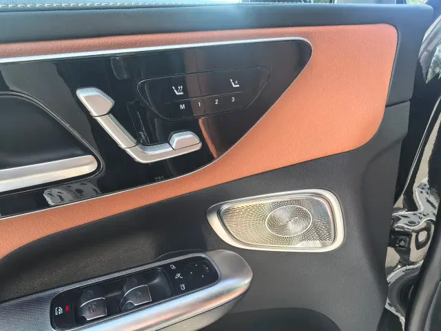 Mercedes-Benz GLC-Class — Фото автомобиля 10