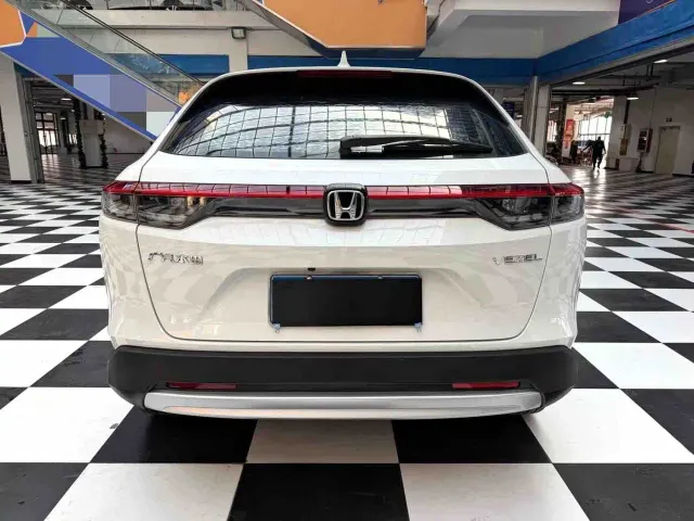 Honda Vezel — Фото автомобиля 15