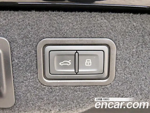 Audi A8 55 TFSI quattro Premium LWB — Фото автомобиля 16