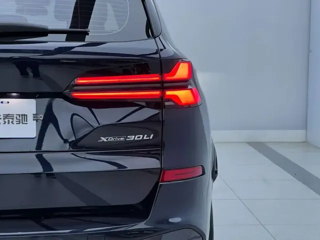 BMW X5 — Фото автомобиля 5