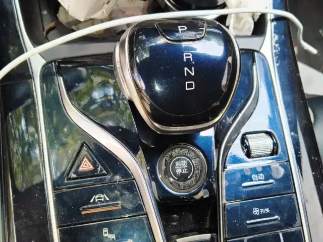 BYD Qin PLUS 2021 DM-i 120KM Flagship — Фото автомобиля 6