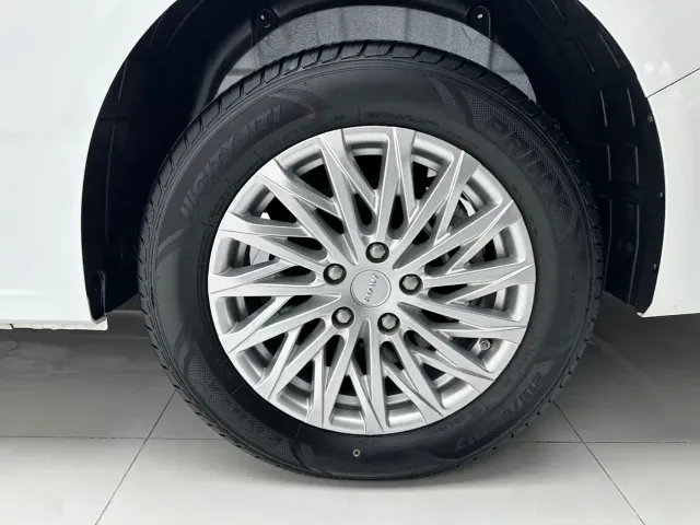 BAW Ruisheng Ace M7 — Фото автомобиля 17