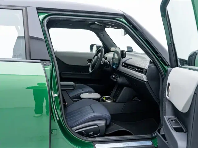 MINI Hatch — Фото автомобиля 17