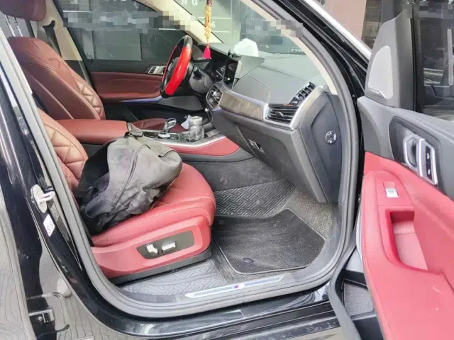 BMW X5 — Фото автомобиля 10
