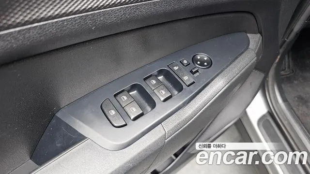 Kia Sportage Sportage 5-е поколение Дизель 2.0 2WD — Фото автомобиля 19