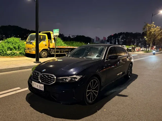 Фотография автомобиля — BMW 3 Series