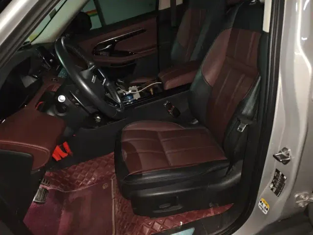 Land Rover Range Rover Evoque — Фото автомобиля 16