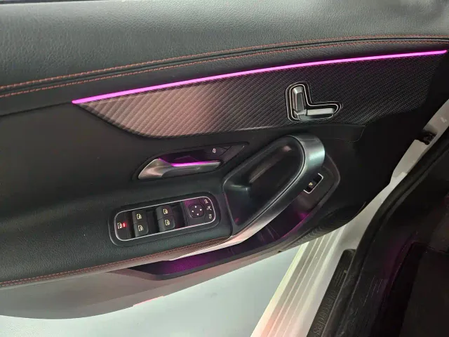 Mercedes-Benz A-Class — Фото автомобиля 9