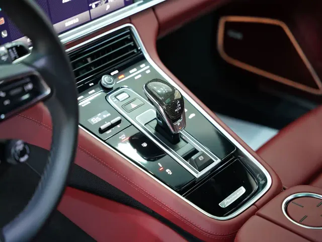 Porsche Panamera — Фото автомобиля 20