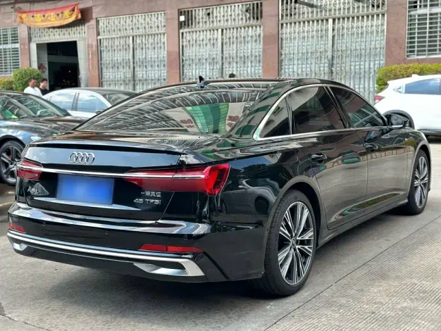 Audi A6L — Фото автомобиля 6