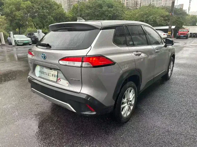 Toyota Corolla Cross — Фото автомобиля 5