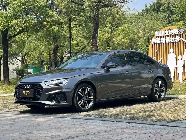 Audi A4L — Фото автомобиля 2