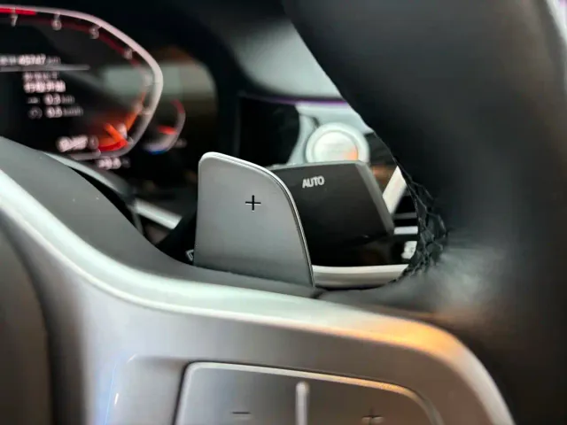 BMW 7 Series — Фото автомобиля 17