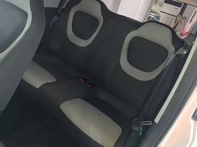 Wuling Hongguang Mini EV — Фото автомобиля 16