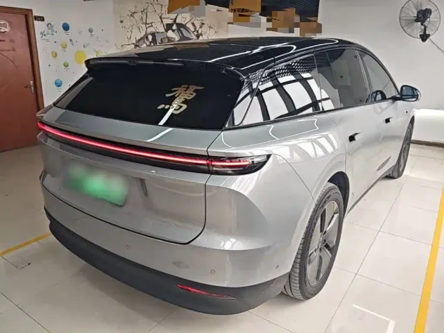 Li Auto i6 — Фото автомобиля 6