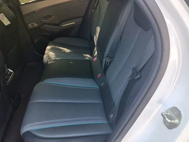 BYD Qin L — Фото автомобиля 18