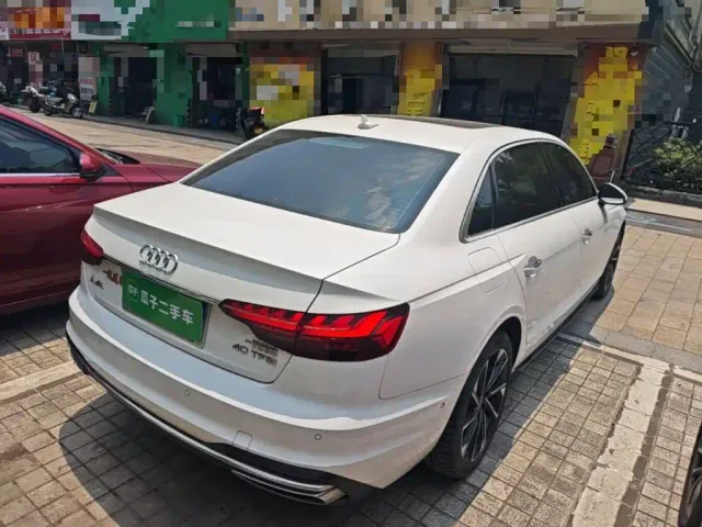 Audi A4L — Фото автомобиля 6