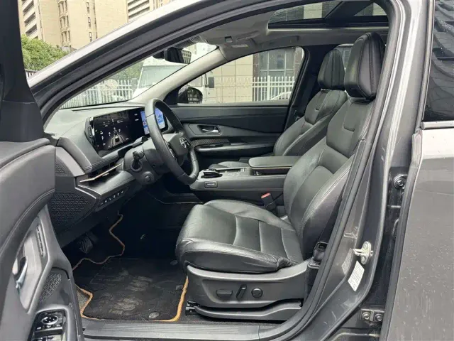 Nissan Ariya — Фото автомобиля 9