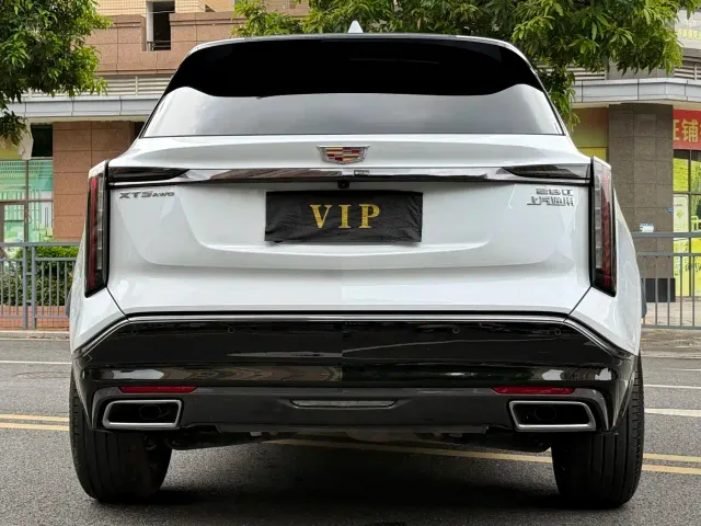 Cadillac XT5 — Фото автомобиля 6