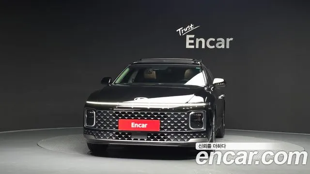 Hyundai Grandeur Grandeur (GN7) 2.5 Бензин 2WD — Фото автомобиля 3