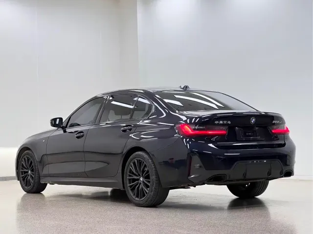 BMW 3 Series — Фото автомобиля 5