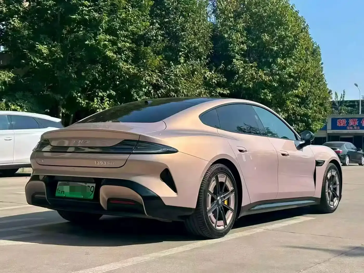 Xiaomi Auto Xiaomi SU7 2026 Rear-Wheel Drive Edition — Фото автомобиля 3