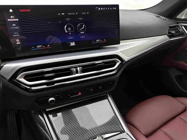 BMW i4 — Фото автомобиля 14