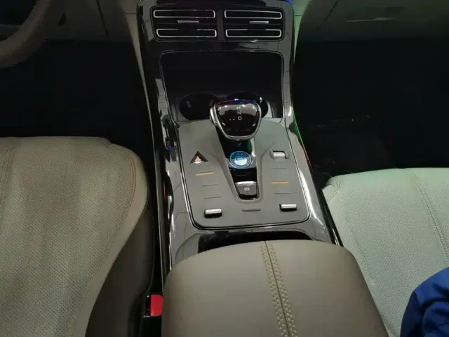 BYD Qin PLUS — Фото автомобиля 9