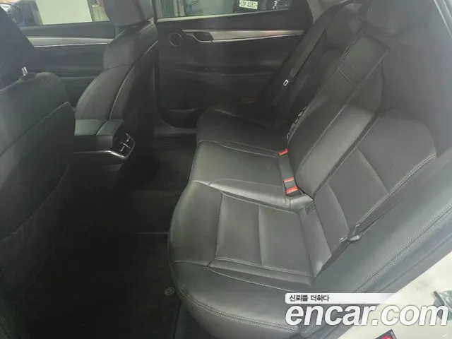 Hyundai Grandeur Grandeur (New) — Фото автомобиля 11