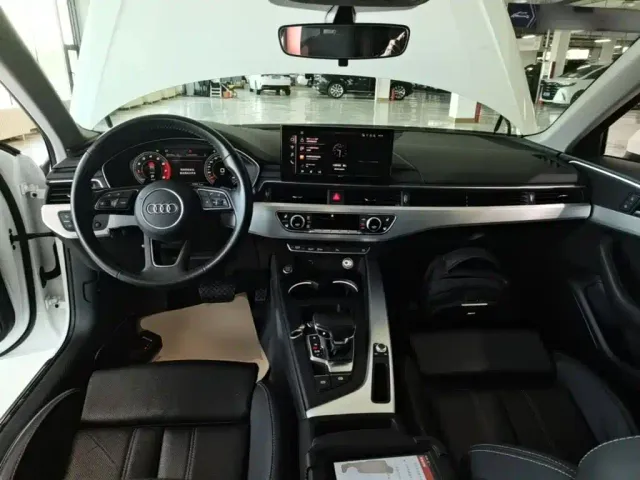 Audi A4L — Фото автомобиля 9