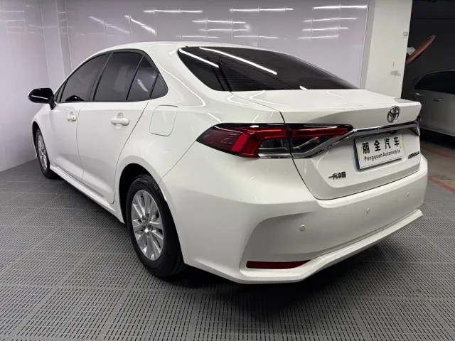 Toyota Corolla — Фото автомобиля 17