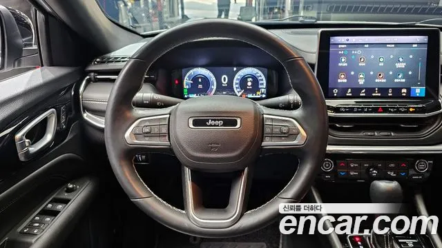 Jeep Compass — Фото автомобиля 14