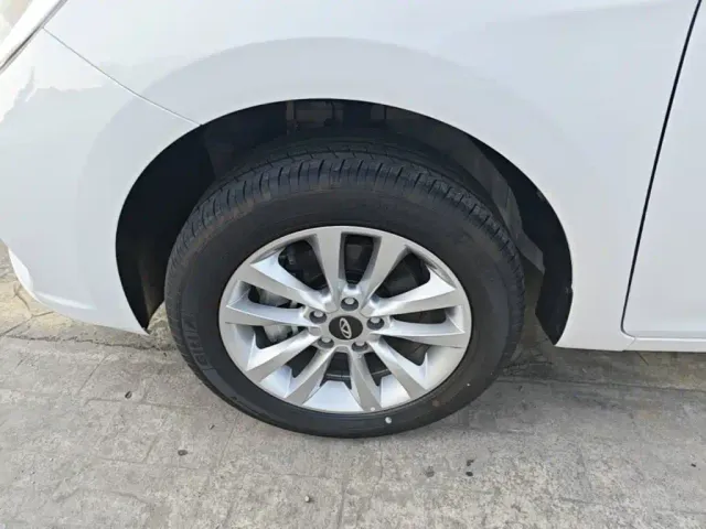 Chery Arrizo e — Фото автомобиля 22