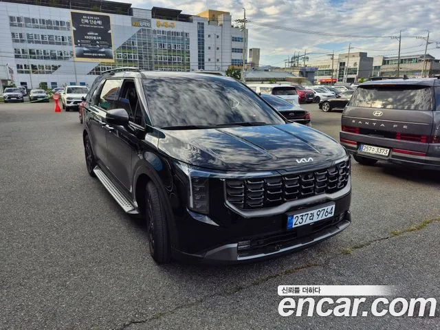 Фотография автомобиля — Kia Carnival 4th Gen