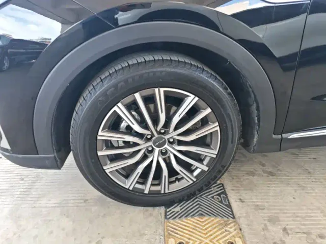 Jetour X70 Plus — Фото автомобиля 22