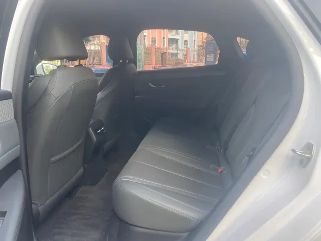 BYD Qin PLUS — Фото автомобиля 9