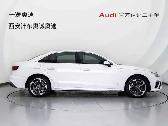 Audi A4L — Фото автомобиля 3